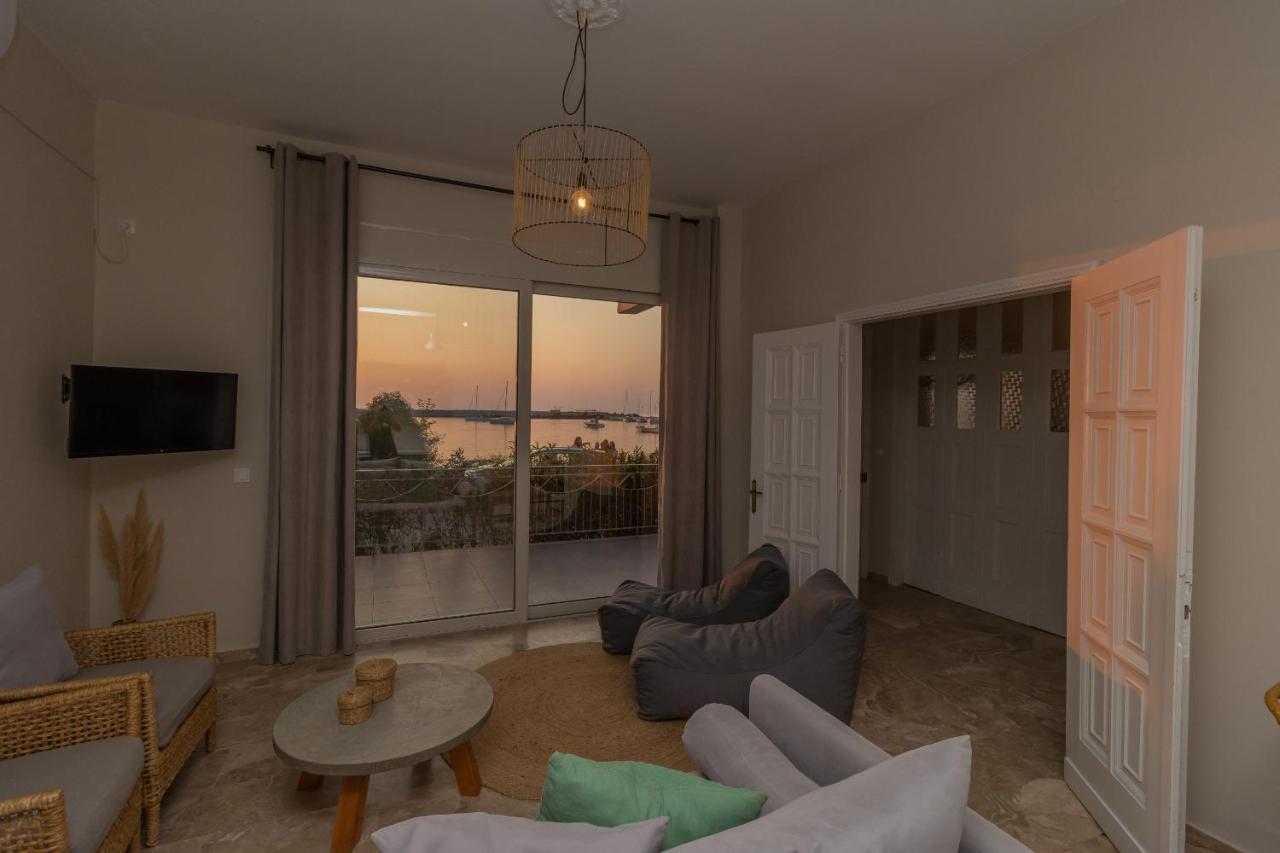 Phaos I Apartment Kyparissia Exterior photo